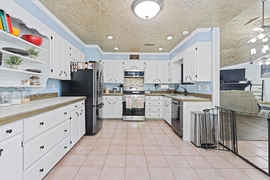 1301 Maple Dr, Grove, OK 74344 - photo 5