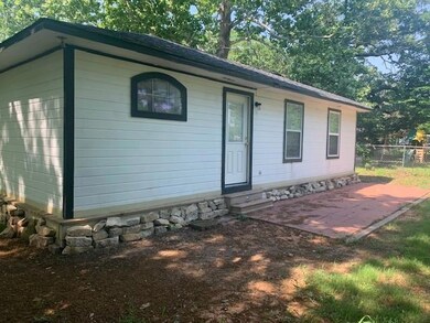 2517 W Walker St, Denison, TX 75020 - photo 3