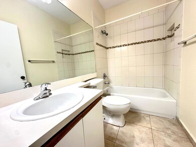 660 Cypress Club Way unit C11, Deerfield Beach, FL 33064 - photo 5