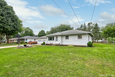 1115 Maplewood Dr Jenison-1