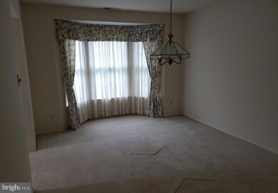 213 Bromley Place, Trenton, NJ 08691 - photo 3