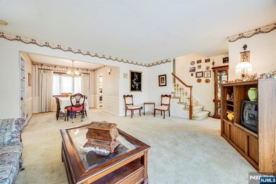 40-18 Kramer Place, Fair Lawn, NJ 07410 - photo 7