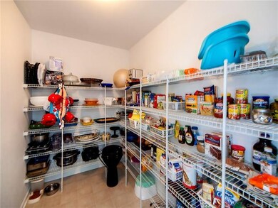 Lots of storage keeps your kitchen clean and organ