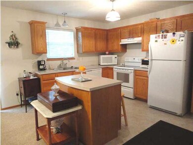 AWESOME KITCHEN