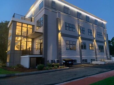 11 S Mason St unit 8, Salem, MA 01970 - photo 2