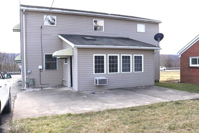 1231 E Front St, Berwick, PA 18603 - photo 5