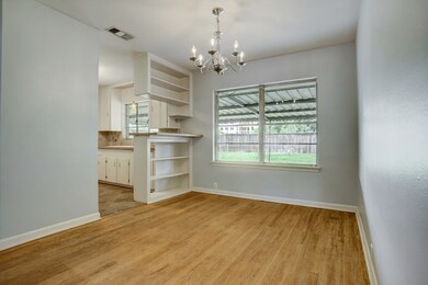946 W 31st St, Houston, TX 77018 - photo 3