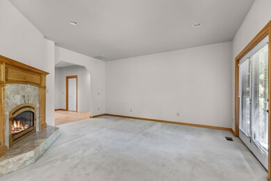 19596 Blue Lake Loop, Bend, OR 97702 - photo 5