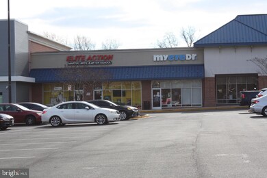 8248 Catbird Cir unit 8248D-302, Lorton, VA 22079 - photo 6