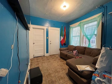 177 Hale St, New Brunswick, NJ 08901 - photo 4