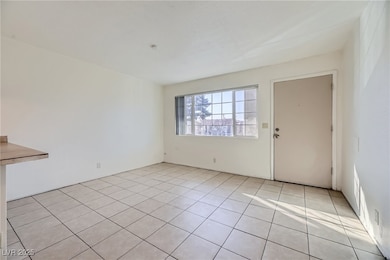 3604 Thomas Ave unit 4, North Las Vegas, NV 89030 - photo 5