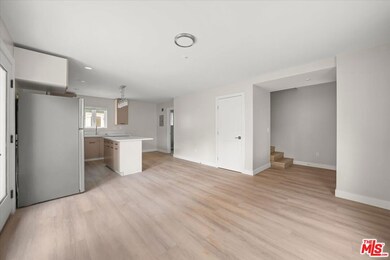 1317 Punta Gorda St unit 6, Santa Barbara, CA 93103 - photo 7