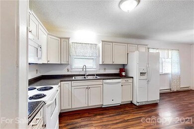 1908 Kendrick Cir, Shelby, NC 28152 - photo 4