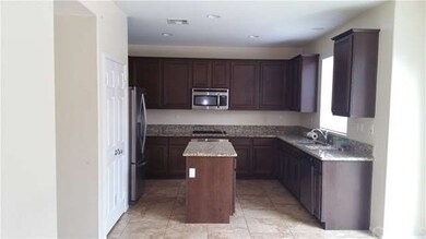 44906 Checkerbloom Dr, Temecula, CA 92592 - photo 4