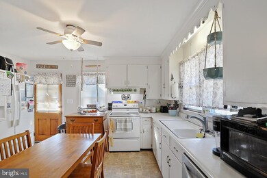 1720 Peach Basket Rd, Felton, DE 19943 - photo 4