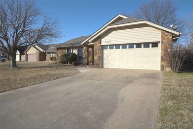 4506 W Lansing Place, Broken Arrow, OK 74012 - photo 2