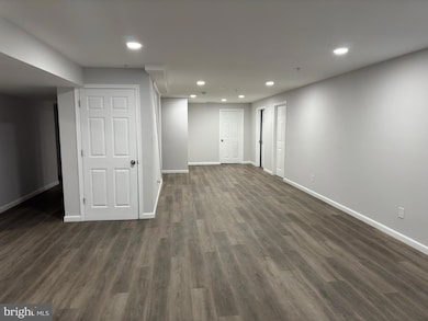 6900 Ironbridge Ln, Laurel, MD 20707 - photo 4