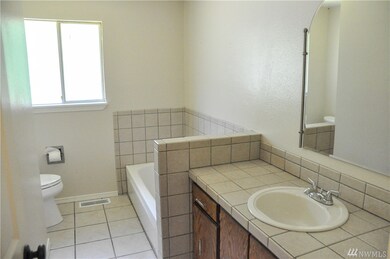 21621 9th Ave W, Bothell, WA 98021 - photo 7