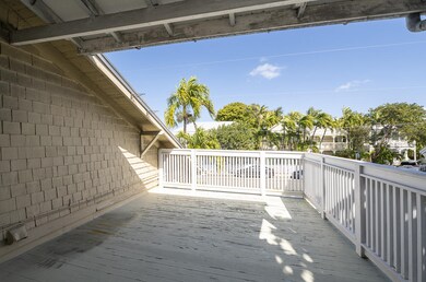 Balcony2