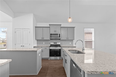 103 Dripping Spring, Victoria, TX 77904 - photo 5