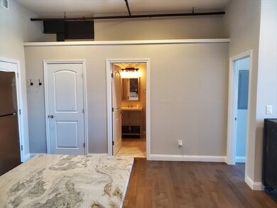 1 Main St unit 309, Peabody, MA 01960 - photo 6