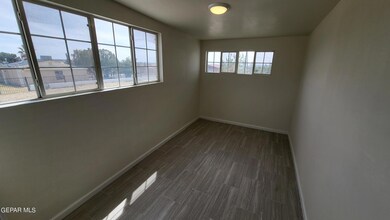 3531 Harrison Ave unit B, El Paso, TX 79930 - photo 7