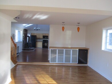 114 W Shore Ave, Manchester, NH 03109 - photo 6