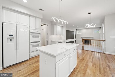 2073 Madrillon Rd, Vienna, VA 22182 - photo 6