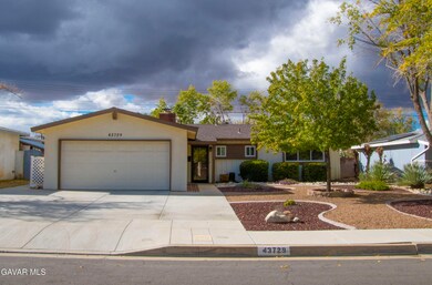 43729 Hardwood Ave, Lancaster, CA 93534 - photo 5