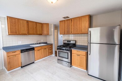 2-25-17 3104 Hatfield Ct 14