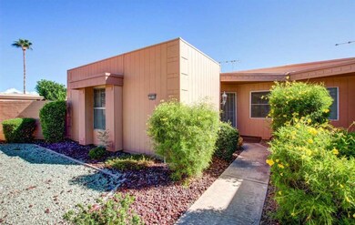 10536 W Palmeras Dr, Sun City, AZ 85373 - photo 2