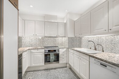 Burroughs Wharf unit PH6, Boston, MA 02109 - photo 4