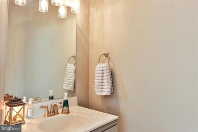 1584 Bunker Ct, Chambersburg, PA 17202 - photo 6