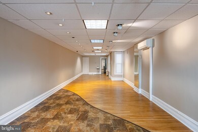 4 W Lancaster Ave, Shillington, PA 19607 - photo 4