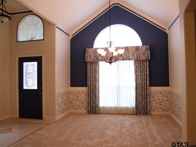 5723 5723 Gloucester, Tyler, TX 75707 - photo 3