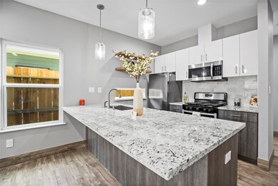 3923 Yale St unit B, Houston, TX 77018 - photo 6