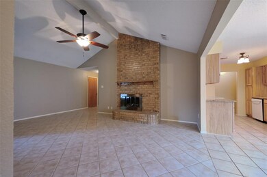 115 Black Forest Dr, Weatherford, TX 76086 - photo 6