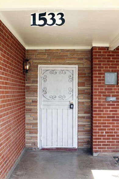 Covered Front Porch