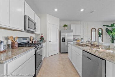 6856 Coconut Grove Dr, Sebring, FL 33872 - photo 5