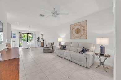 5018 S Astor Cir, Delray Beach, FL 33484 - photo 4
