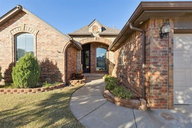 2513 SE 39th St, Moore, OK 73160 - photo 4