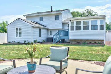 51 Woodshore W Keyport NJ-large-063-Back