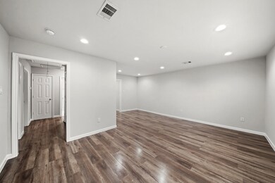 4926 Hull St, Houston, TX 77021 - photo 3