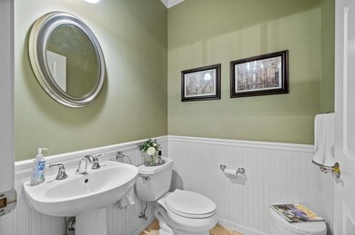 71 Hummingbird Ln, South Burlington, VT 05403 - photo 7