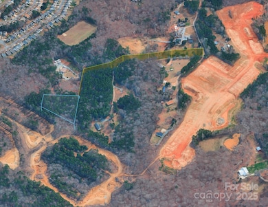 10458 Moores Chapel Rd, Charlotte, NC 28214 - photo 2