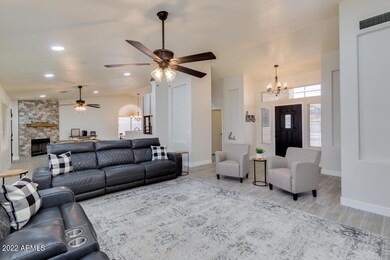 2729 N 25th St, Mesa, AZ 85213 - photo 5