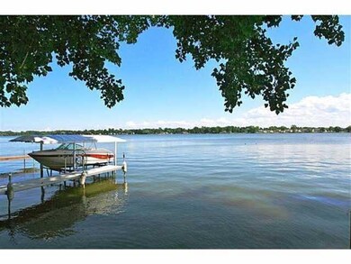 Waterfront/Dock/Pier SERENE LONG POND AT THE EDGE 