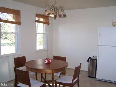 1601 Woodwell Rd, Silver Spring, MD 20906 - photo 4