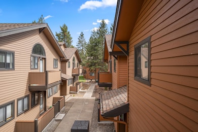 56856 Enterprise Dr unit A2, Sunriver, OR 97707 - photo 2