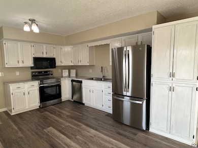 8001 SW 24th St, Topeka, KS 66614 - photo 4